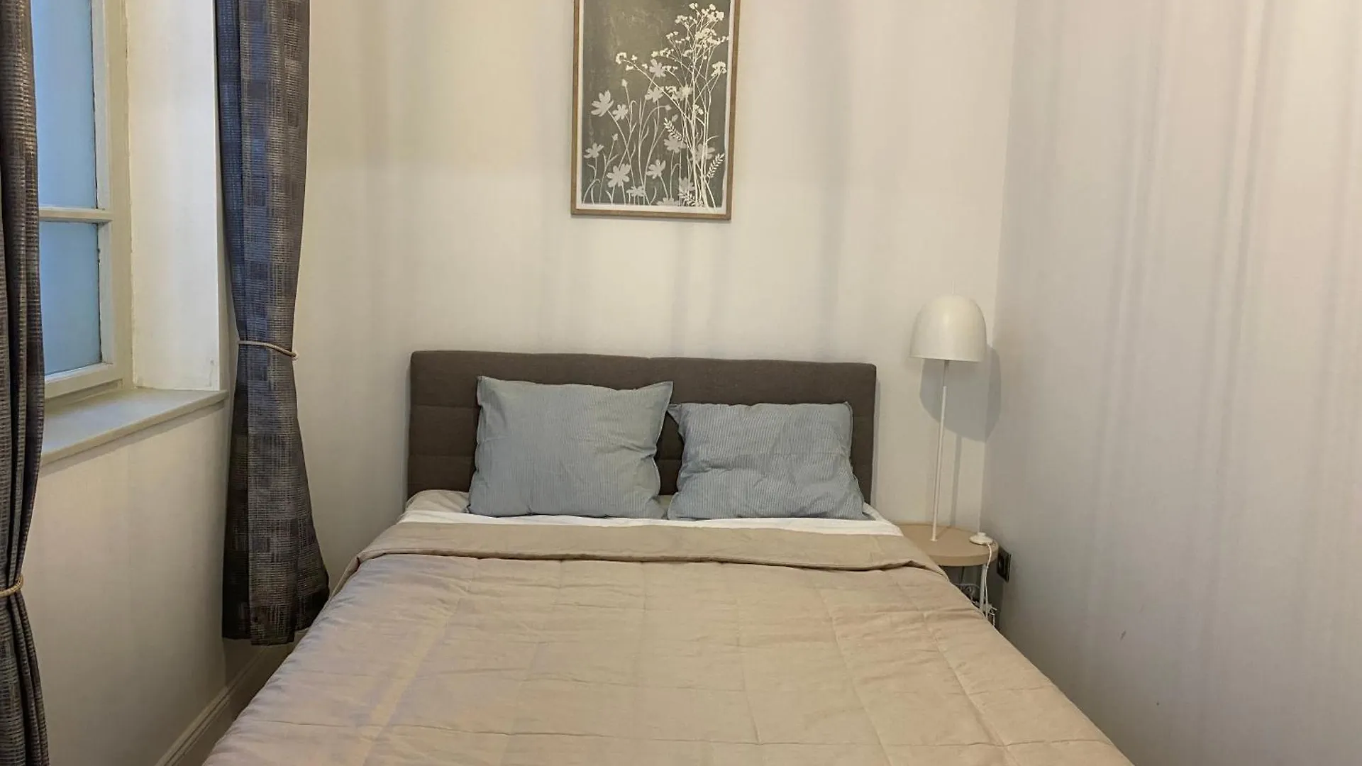 Chain Bridge Apartman Budapest