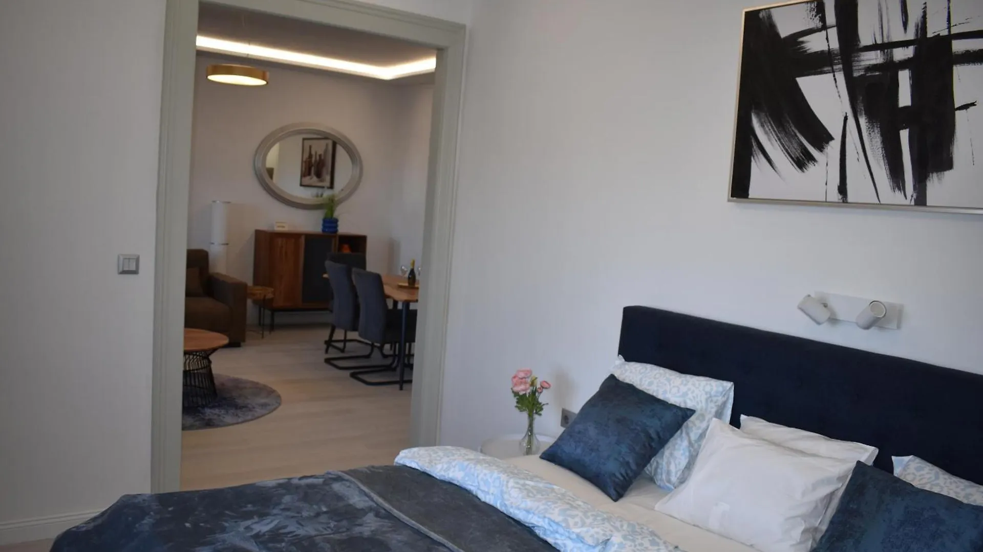 Apartment Chain Bridge Apartman Budapest