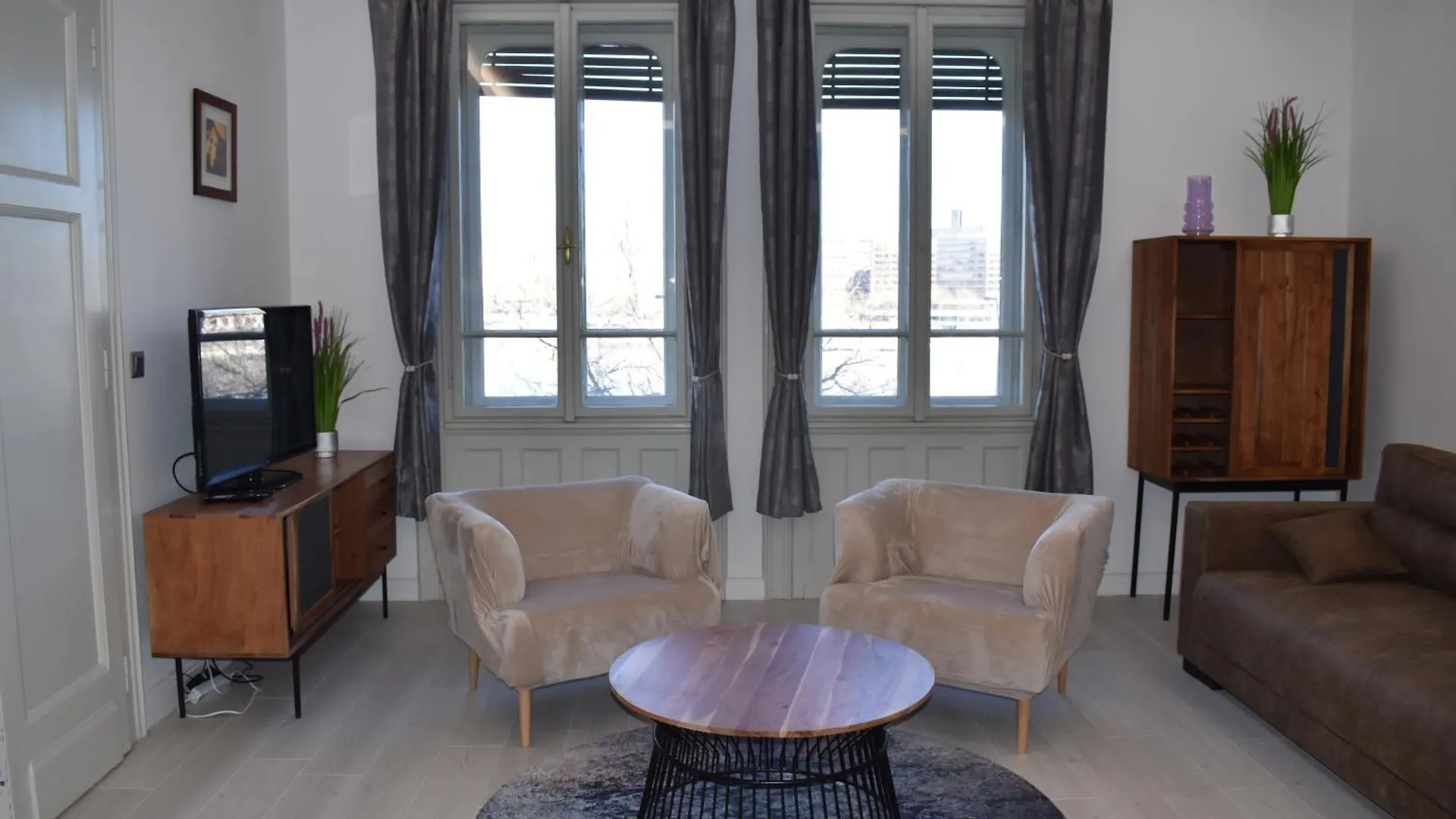 Chain Bridge Apartman Budapest Apartment