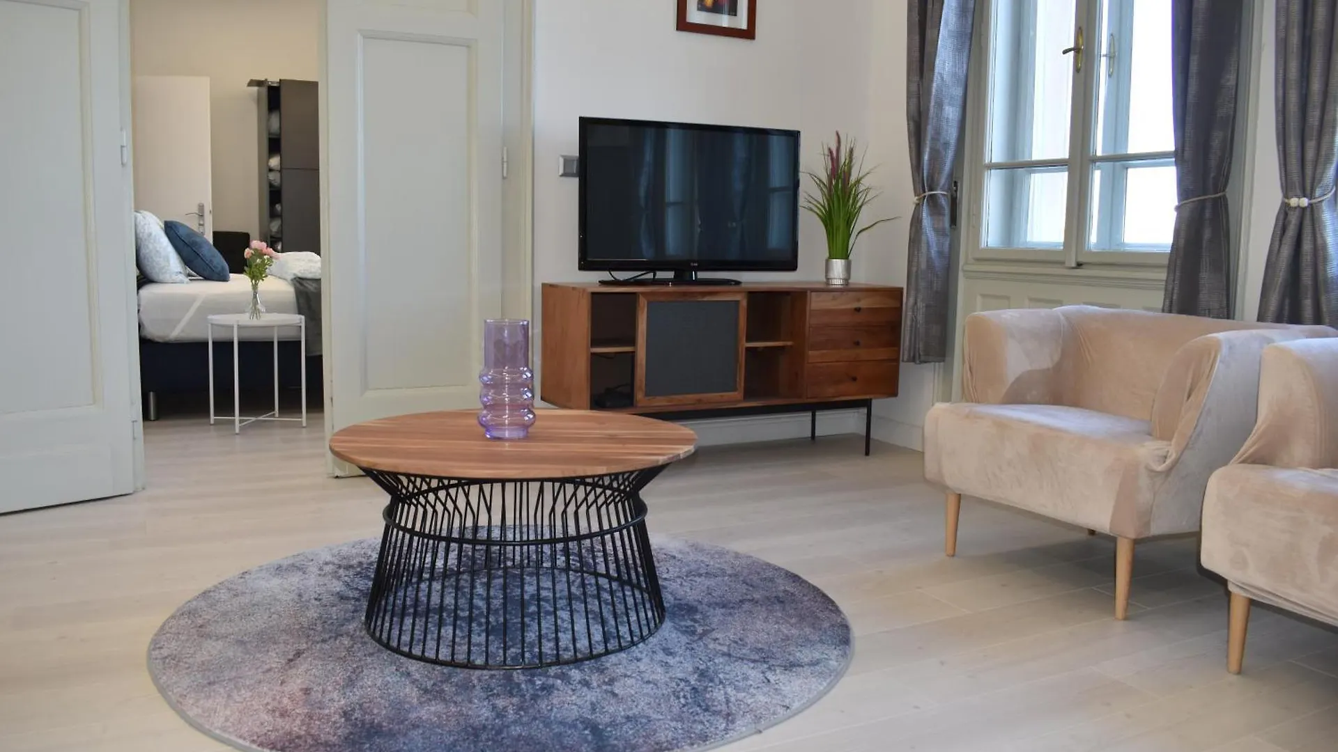 Apartment Chain Bridge Apartman Budapest